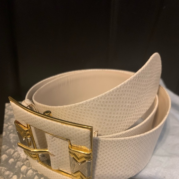 Vintage Judith Leiber Ivory Karung Snakeskin Waist Belt main image 4